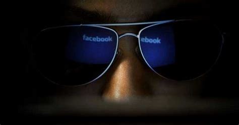 Bagaimana Cara Mengetahui Pengintip FB Lewat HP?