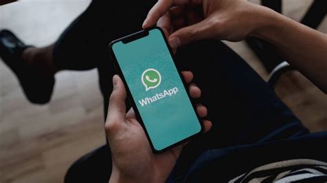 Alasan untuk Sembunyikan Status Online di FB
