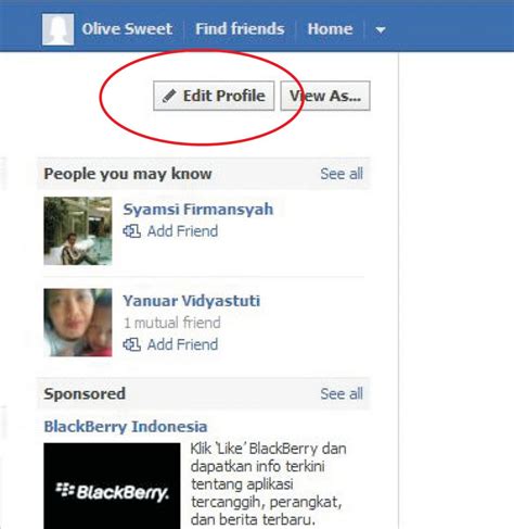 Cara Membuat Status Berpacaran di Facebook